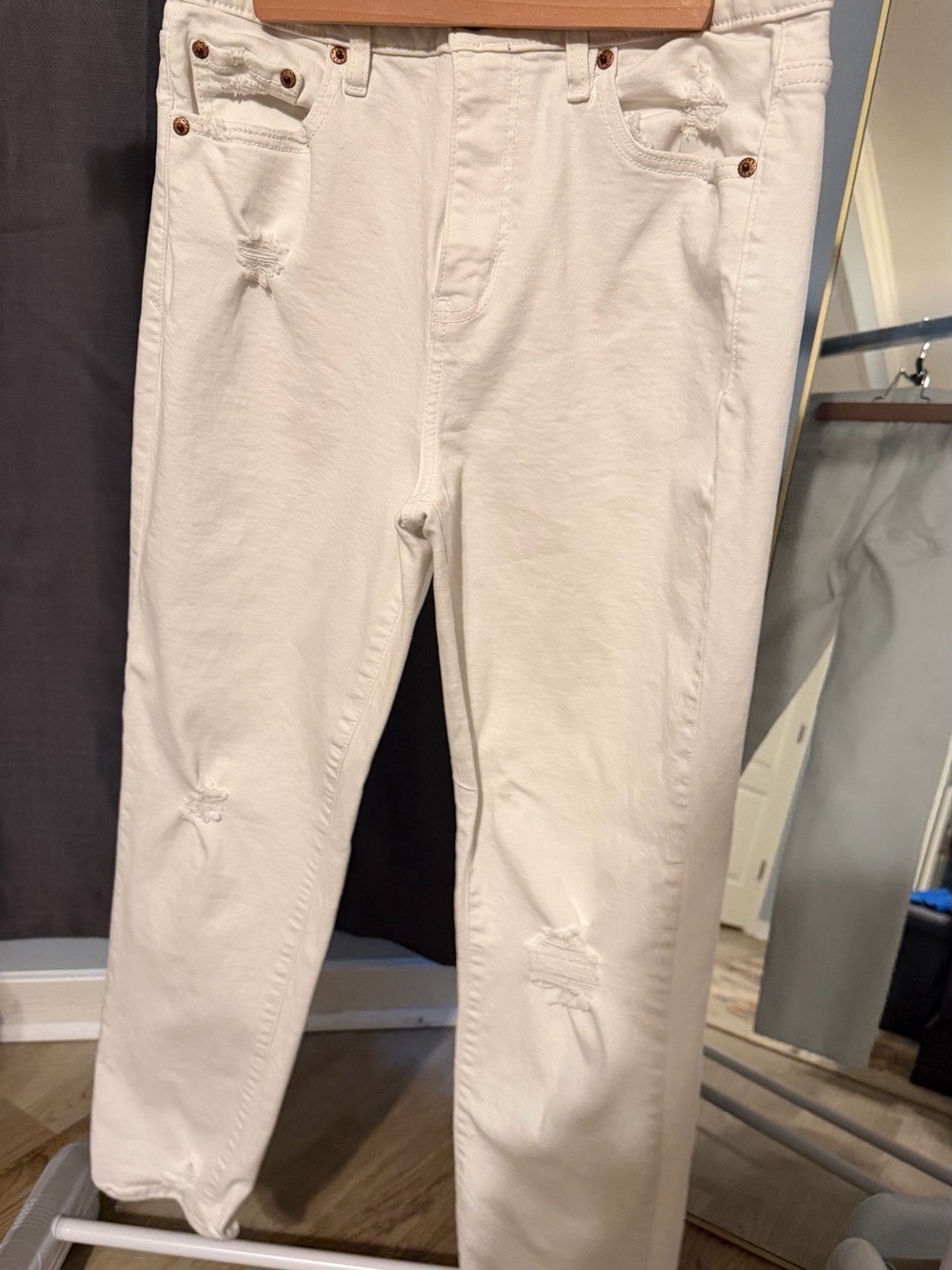 High-Rise White Women's Distressed Jeans